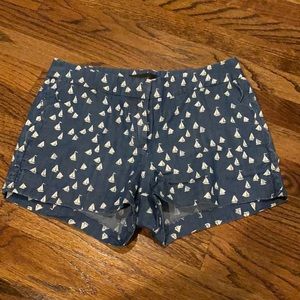 Sailboat pattern shorts